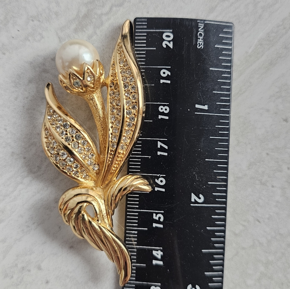 Vintage Dior Floral Pearl and Rhinstone Brooch - Picture 6 of 11